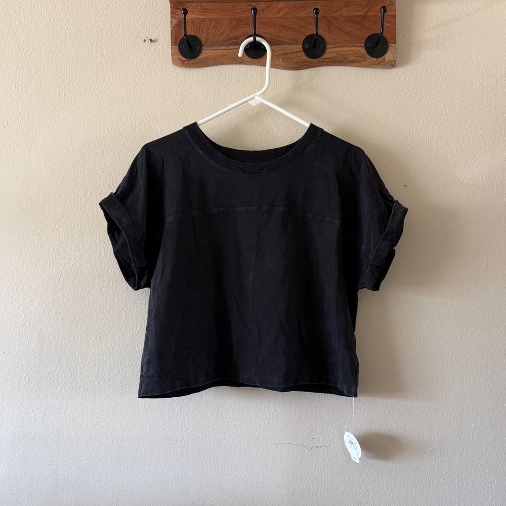 Offline Aerie Black Distressed Activewear Muscle T-Shirt Crop Top NWT size XL